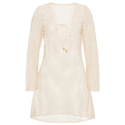 Beiges Netzkleid mit langen Ärmeln und V-Ausschnitt.