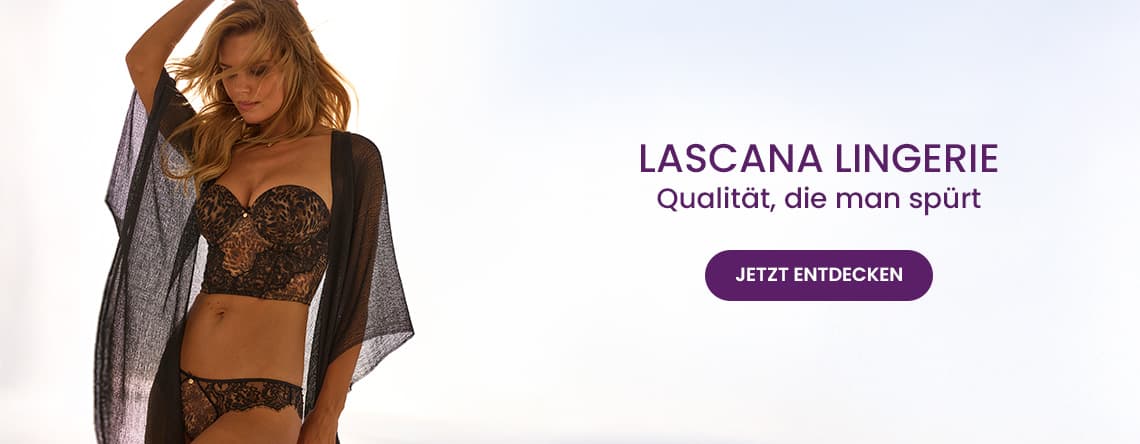 LASCANA Dessous – Qualität, die man spürt. Frau in schwarzer Spitzenunterwäsche und durchscheinendem Überwurf. Jetzt entdecken.