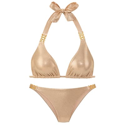 Goldfarbener Bikini mit Neckholder-Oberteil und passendem Slip, beide mit kleinen Zierdetails an den Trägern